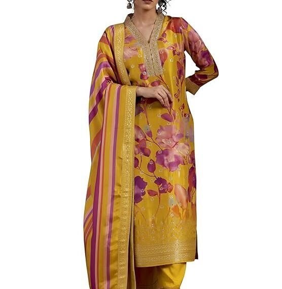 Lib Women's Silk Blend Kurta Set